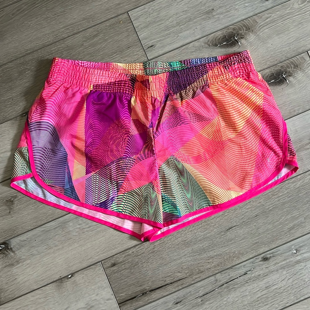Danskin Now Running Short